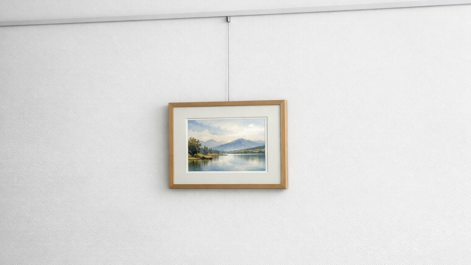 From Damaged Walls to Gallery-Style Perfection: Why Picture Rails Are Making a Comeback